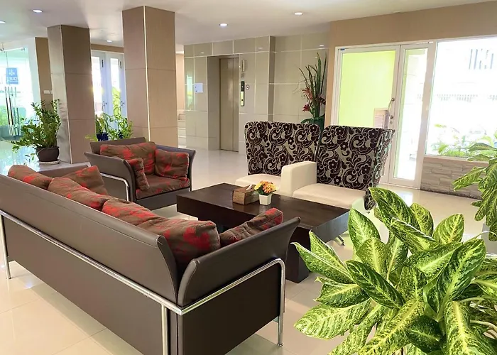 14 Place Sukhumvit 4*