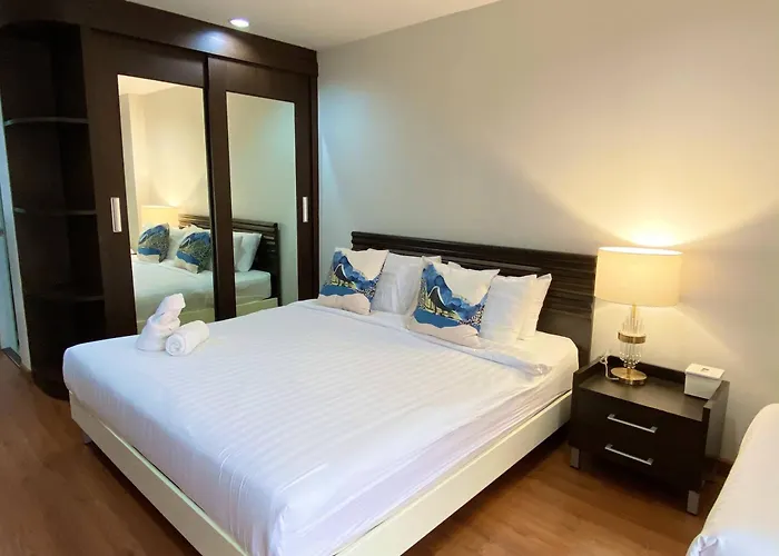 14 Place Sukhumvit Aparthotel 4*