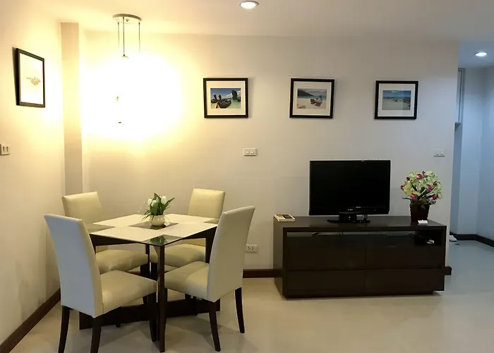 14 Place Sukhumvit 4* Bangkok