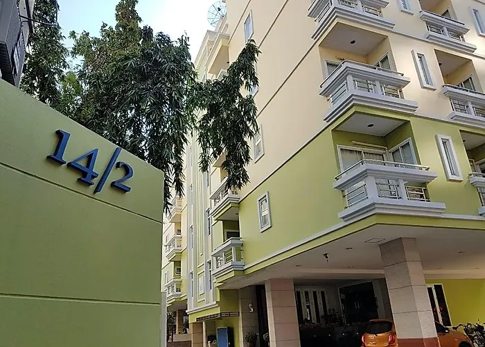 14 Place Sukhumvit 4* Bangkok