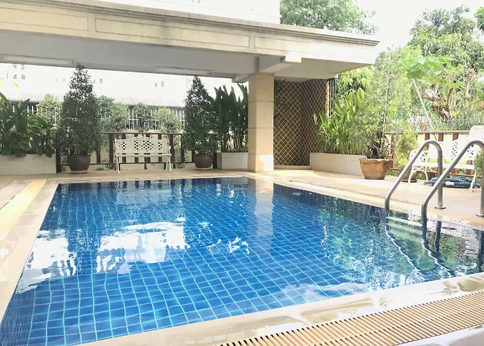 14 Place Sukhumvit